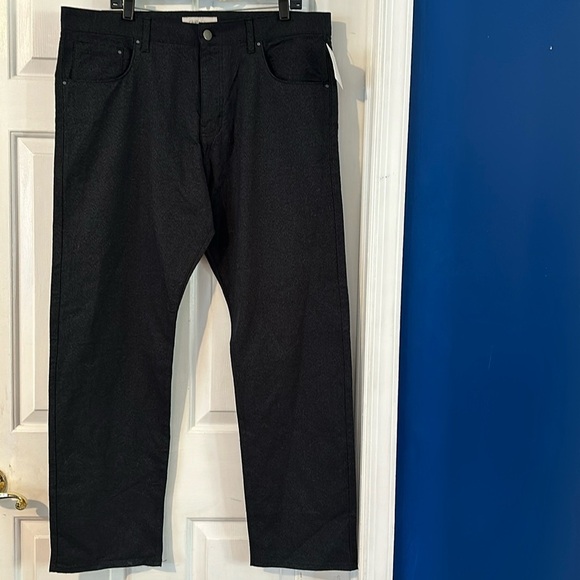 NWT Men’s Calvin Klein Straight Leg Black Jeans Size 38 x 32 - Picture 1 of 10